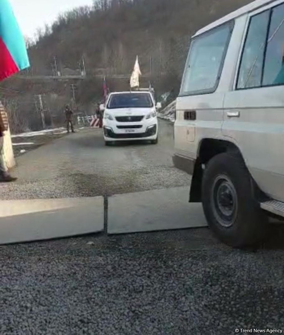 ICRC convoy passes freely along Azerbaijan's Lachin-Khankendi road (PHOTO)