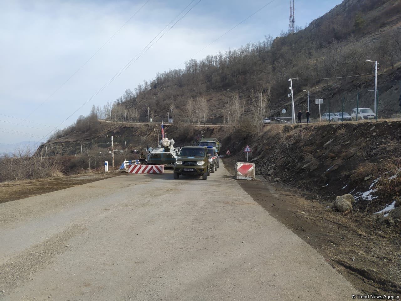 Big convoy of Russian peacekeepers moves freely along Azerbaijan's Lachin-Khankendi road (PHOTO)