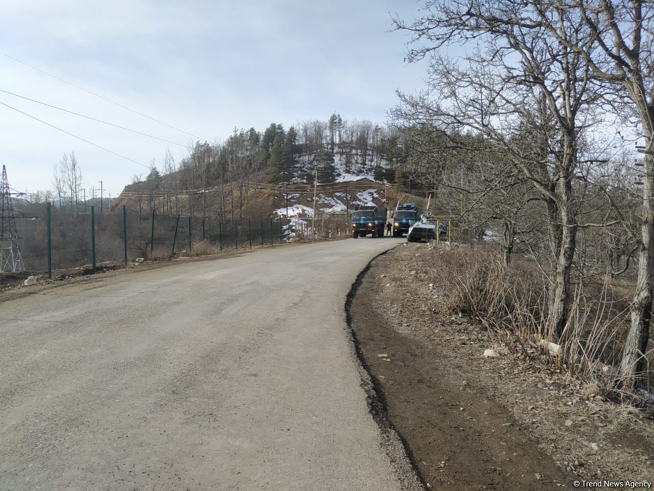 Big convoy of Russian peacekeepers moves freely along Azerbaijan's Lachin-Khankendi road (PHOTO)
