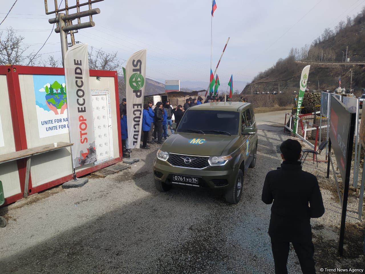 Big convoy of Russian peacekeepers moves freely along Azerbaijan's Lachin-Khankendi road (PHOTO)