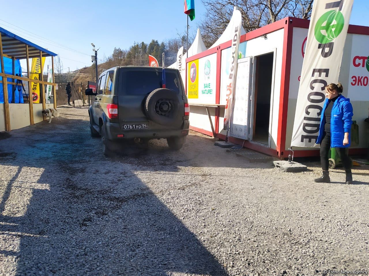 Vehicles of Russian peacekeepers pass freely along Azerbaijan's Lachin-Khankendi road (PHOTO)