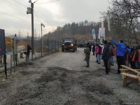 Another convoy of Russian peacekeepers freely moves along Azerbaijan's Lachin-Khankendi road (PHOTO)