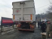 ICRC convoy drives freely along Azerbaijan's Lachin-Khankendi road (PHOTO)