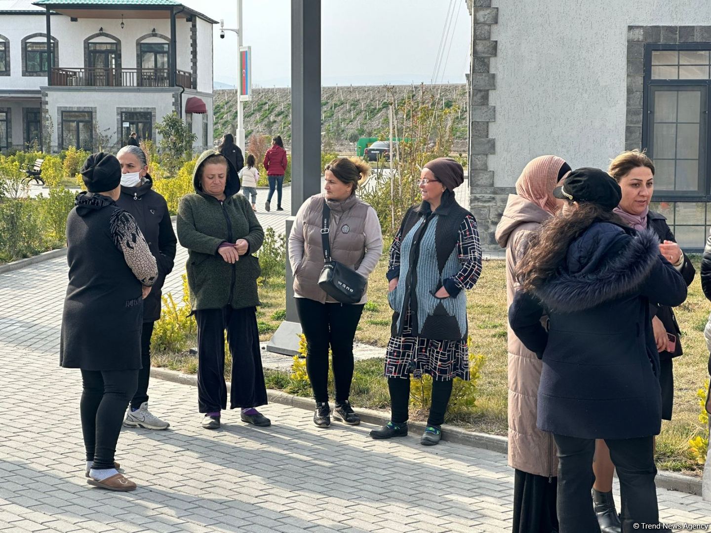 Azerbaijan relocates ten more families to liberated Aghali village in Zangilan (PHOTO)