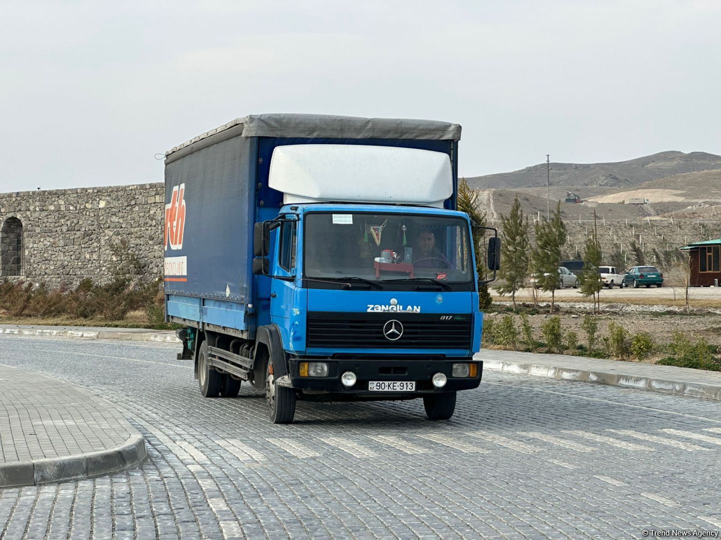 Azerbaijan relocates ten more families to liberated Aghali village in Zangilan (PHOTO)