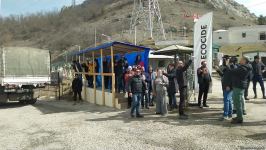 Trucks of Russian peacekeepers move freely along Azerbaijan's Lachin-Khankendi road (PHOTO)