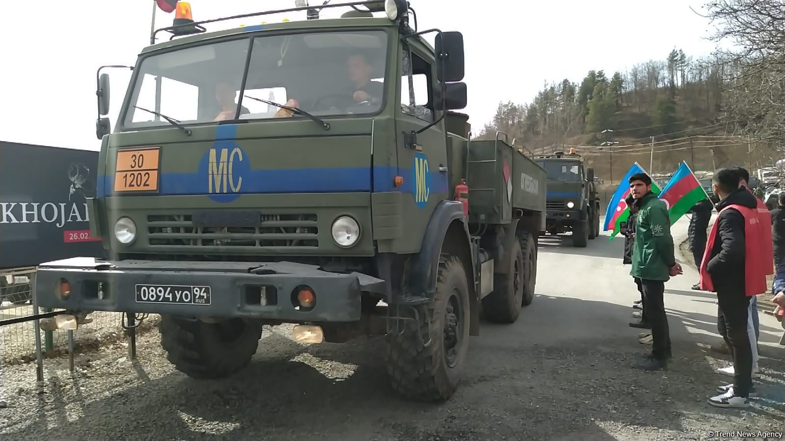 Trucks of Russian peacekeepers move freely along Azerbaijan's Lachin-Khankendi road (PHOTO)