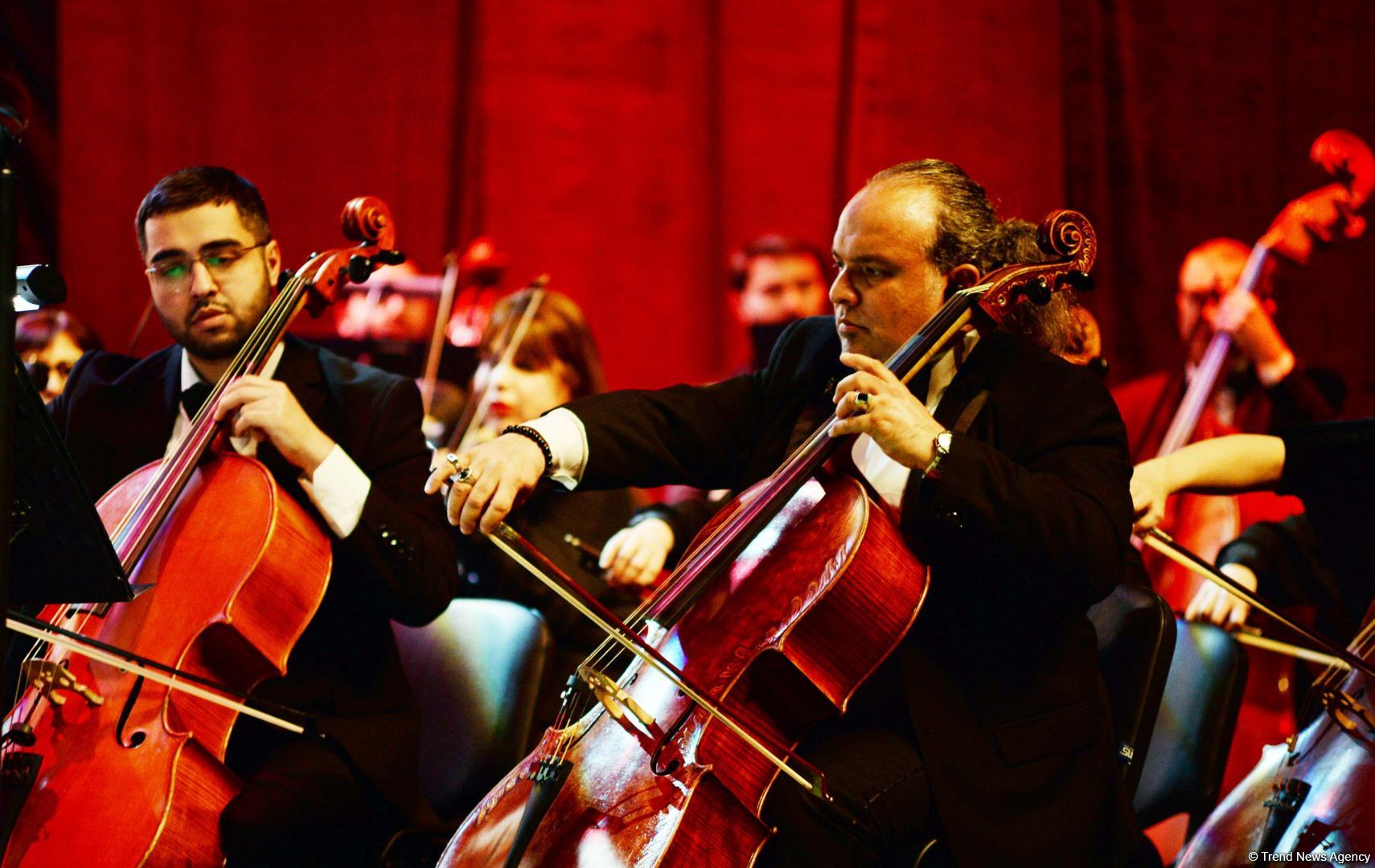 Stunning harmony of high art opera and fashion - Heydar Aliyev Center's gift for March 8 (PHOTO)