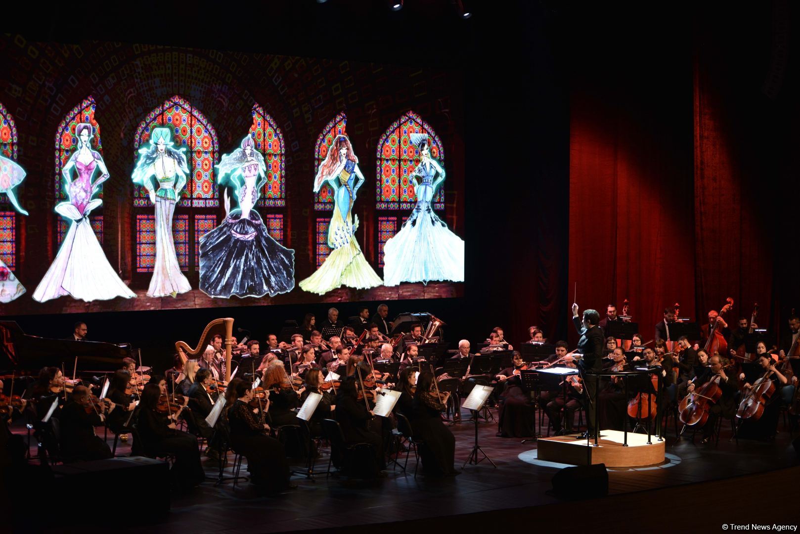 Stunning harmony of high art opera and fashion - Heydar Aliyev Center's gift for March 8 (PHOTO)