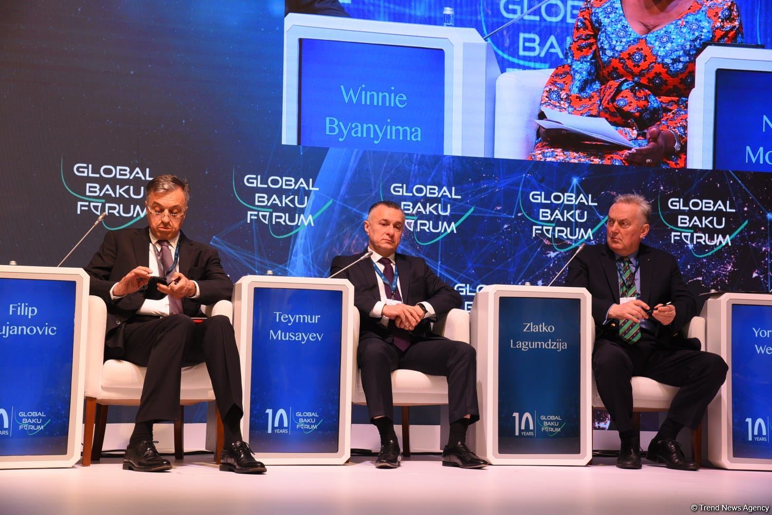 Fourth panel meeting held within framework of Global Baku Forum (PHOTO)