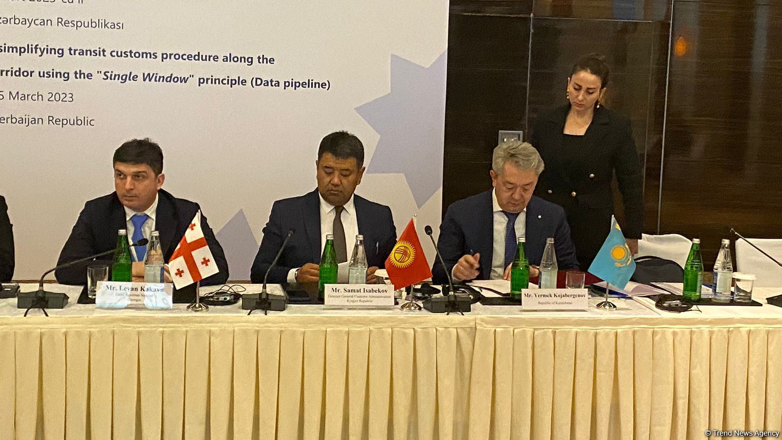 Signing ceremony for document on transit facilitation along 'East-West' Corridor takes place in Baku (PHOTO)