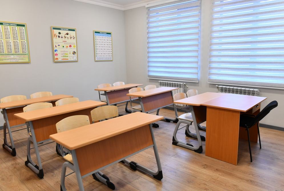 President Ilham Aliyev, First Lady Mehriban Aliyeva get acquainted with conditions in school in Sugovushan (PHOTO/VIDEO)