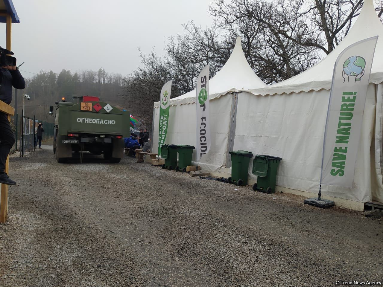 Convoy of Russian peacekeepers moves freely along Azerbaijan's Lachin-Khankendi road (PHOTO)