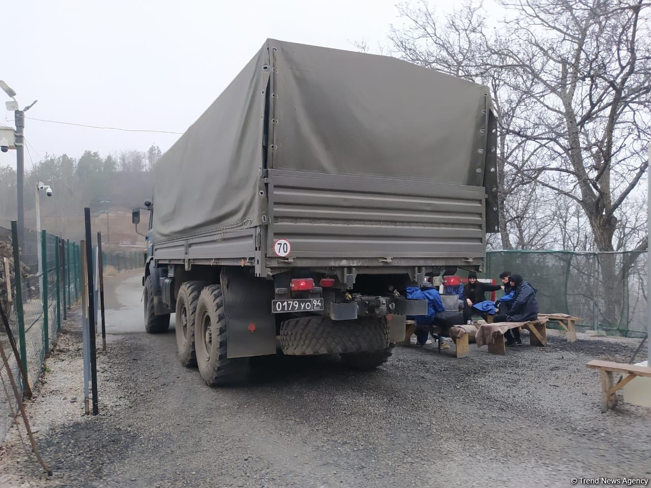 Convoy of Russian peacekeepers moves freely along Azerbaijan's Lachin-Khankendi road (PHOTO)