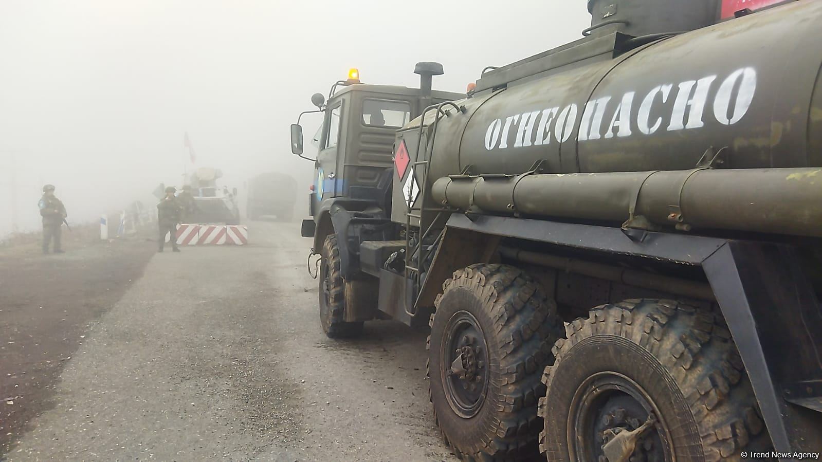 More vehicles of Russian peacekeepers move freely along Azerbaijan's Lachin-Khankendi road (PHOTO)