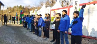 Peaceful protest of Azerbaijani eco-activists continues on Lachin-Khankendi road (PHOTO)