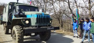Convoy of Russian peacekeepers moves freely along Azerbaijan's Lachin-Khankendi road (PHOTO)