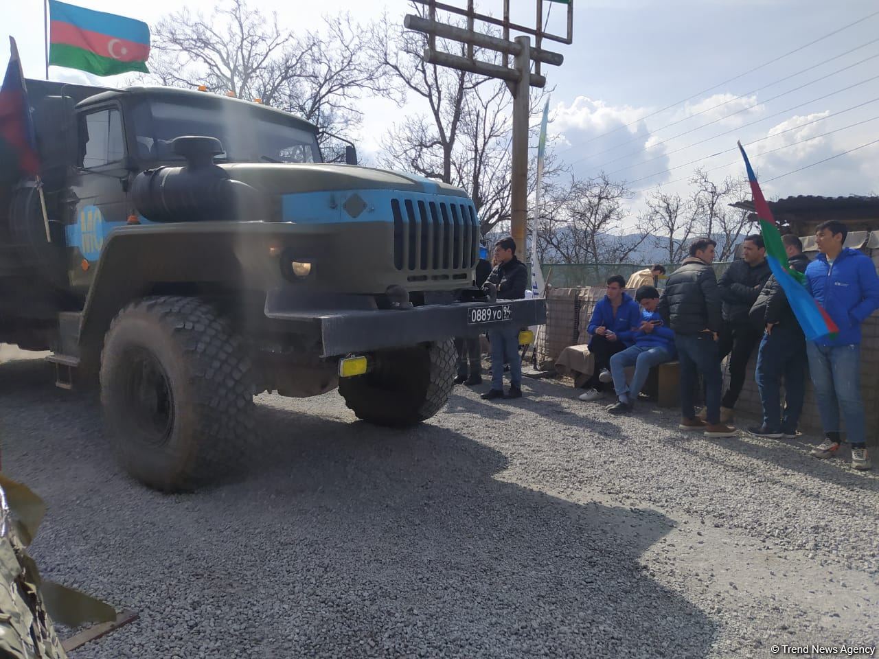 Another convoy of Russian peacekeepers moves freely along Azerbaijan's Lachin-Khankendi road (PHOTO)