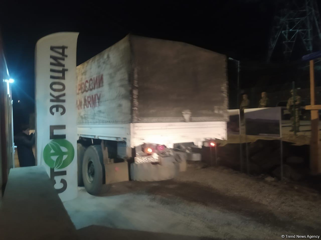 Vehicles of Russian peacekeepers pass freely along Azerbaijan's Lachin-Khankendi road (PHOTO)