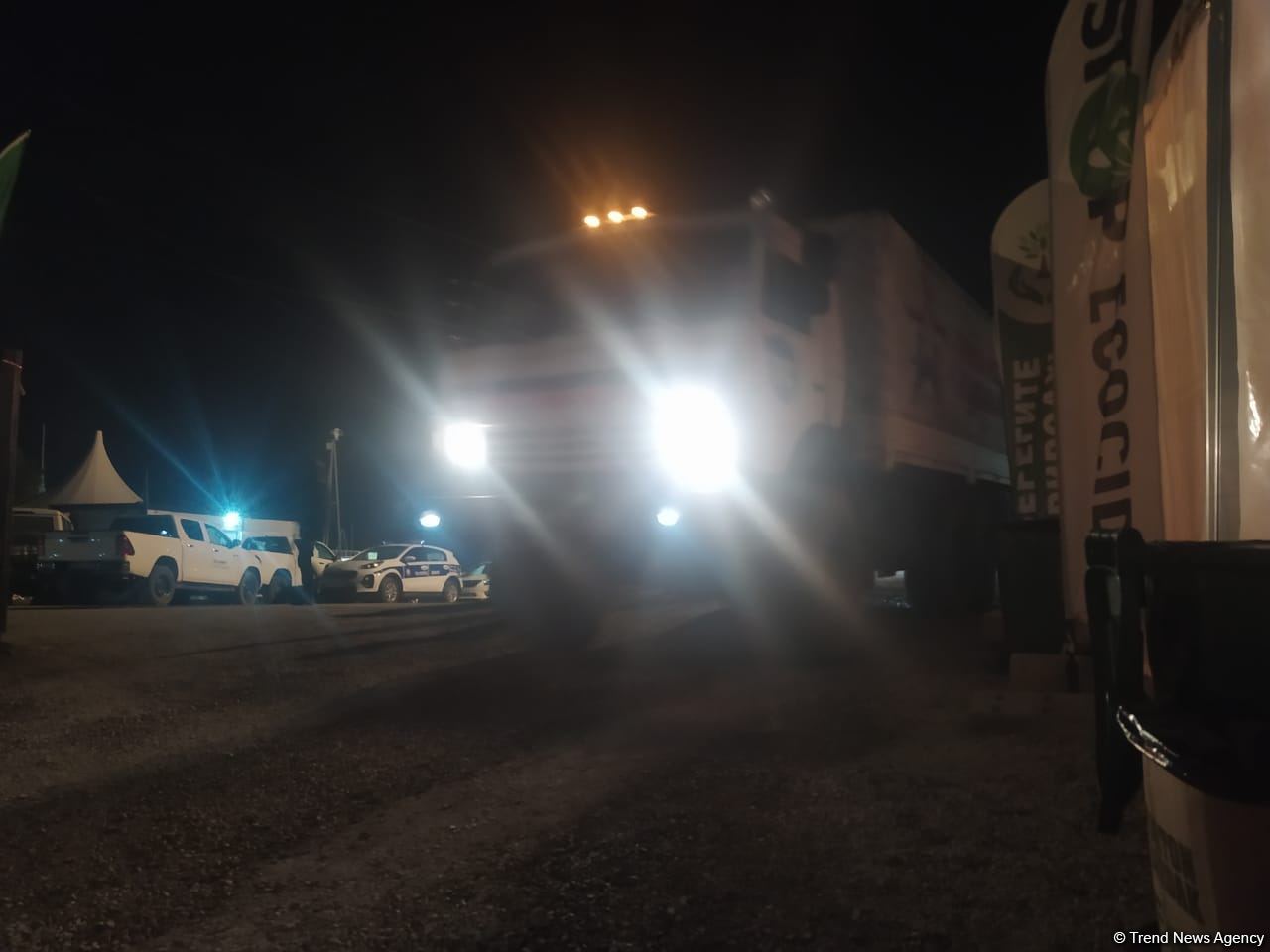 Vehicles of Russian peacekeepers pass freely along Azerbaijan's Lachin-Khankendi road (PHOTO)