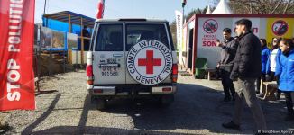 ICRC vehicles move freely along Azerbaijan's Lachin-Khankendi road (PHOTO)