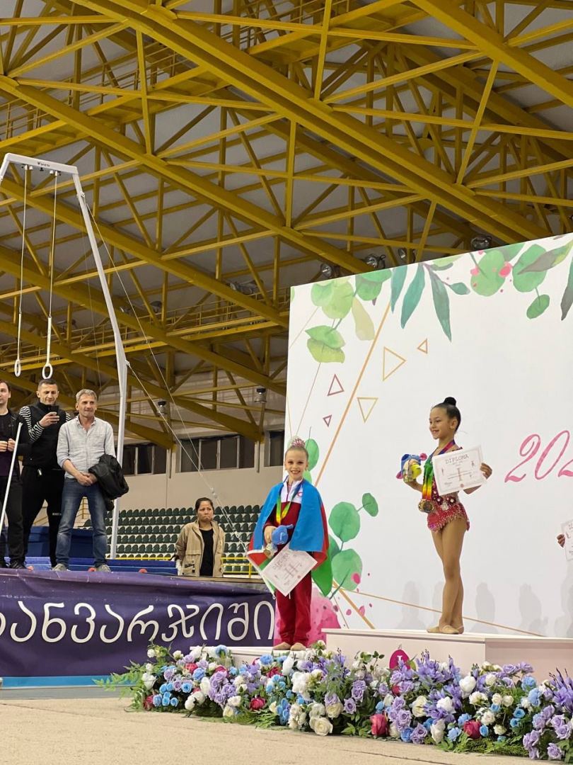 Azerbaijani gymnasts win gold medals at international tournament (PHOTO)