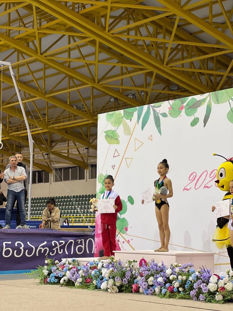 Azerbaijani gymnasts win gold medals at international tournament (PHOTO)