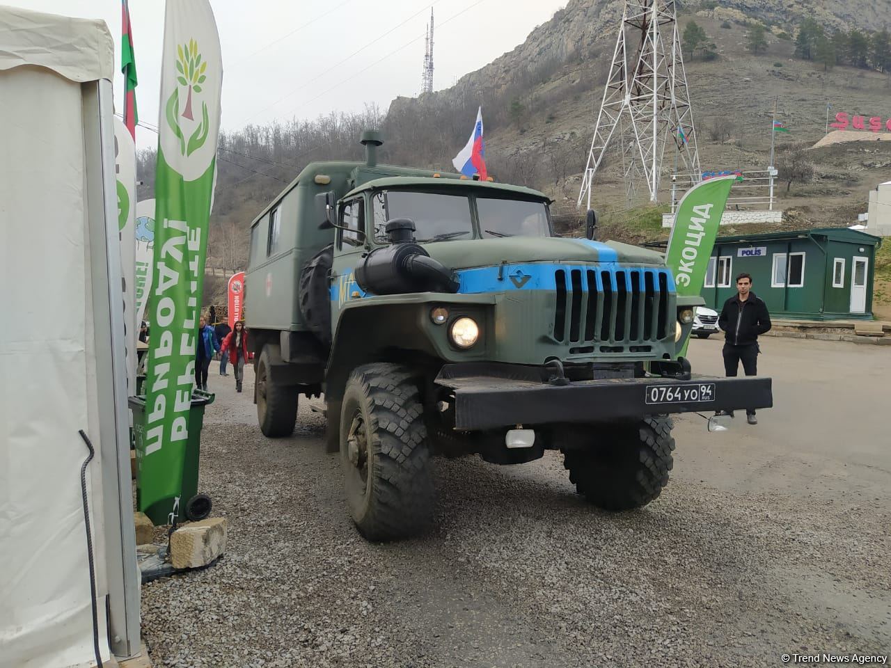 Vehicles of Russian peacekeepers move freely along Azerbaijan's Lachin-Khankendi road (PHOTO)