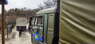Convoy of Russian peacekeepers moves freely along Azerbaijan's Lachin-Khankendi road (PHOTO)