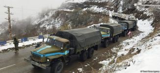 Russian peacekeepers' convoy moves freely along Azerbaijani Lachin-Khankendi road (PHOTO)