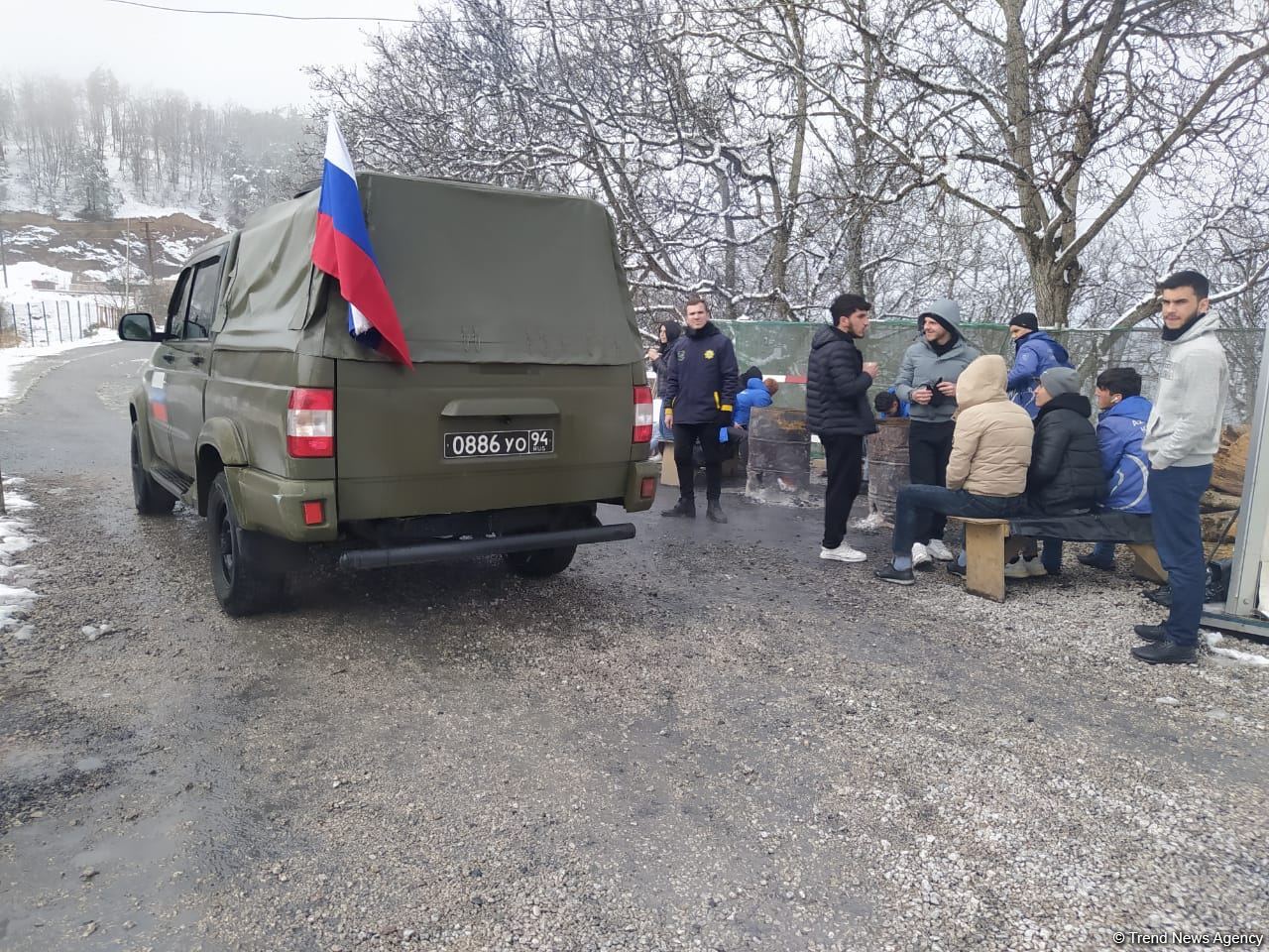 Cars of Russian peacekeepers move freely along Azerbaijan's Lachin-Khankendi road (PHOTO)