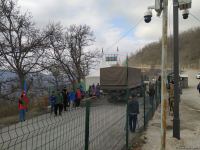 Russian peacekeepers' convoy moves freely along Azerbaijani Lachin-Khankendi road (PHOTO)