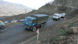 Russian peacekeepers' convoy moves freely along Azerbaijani Lachin-Khankendi road (PHOTO)
