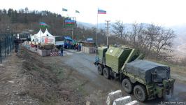 Russian peacekeepers' convoy moves freely along Azerbaijani Lachin-Khankendi road (PHOTO)