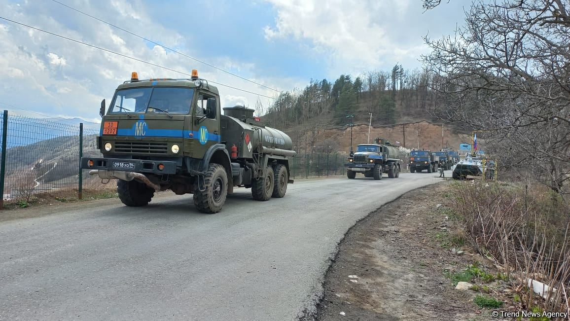 Big convoy of Russian peacekeepers moves freely along Azerbaijan's Lachin-Khankendi road (PHOTO)
