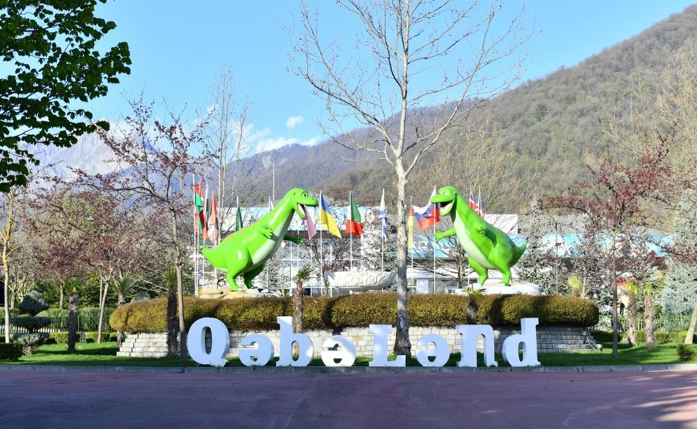 Georgian PM Garibashvili tours city of Gabala (PHOTO/VIDEO)