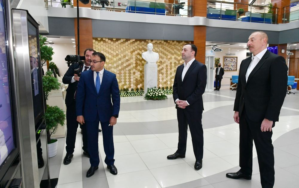 President Ilham Aliyev and Prime Minister Irakli Garibashvili visited Gabala regional “ASAN xidmet” center (PHOTO/VIDEO)