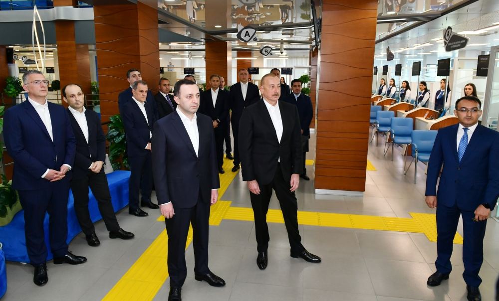 President Ilham Aliyev and Prime Minister Irakli Garibashvili visited Gabala regional “ASAN xidmet” center (PHOTO/VIDEO)