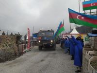 Russian peacekeepers' convoy moves freely along Azerbaijan's Lachin-Khankendi road (PHOTO)