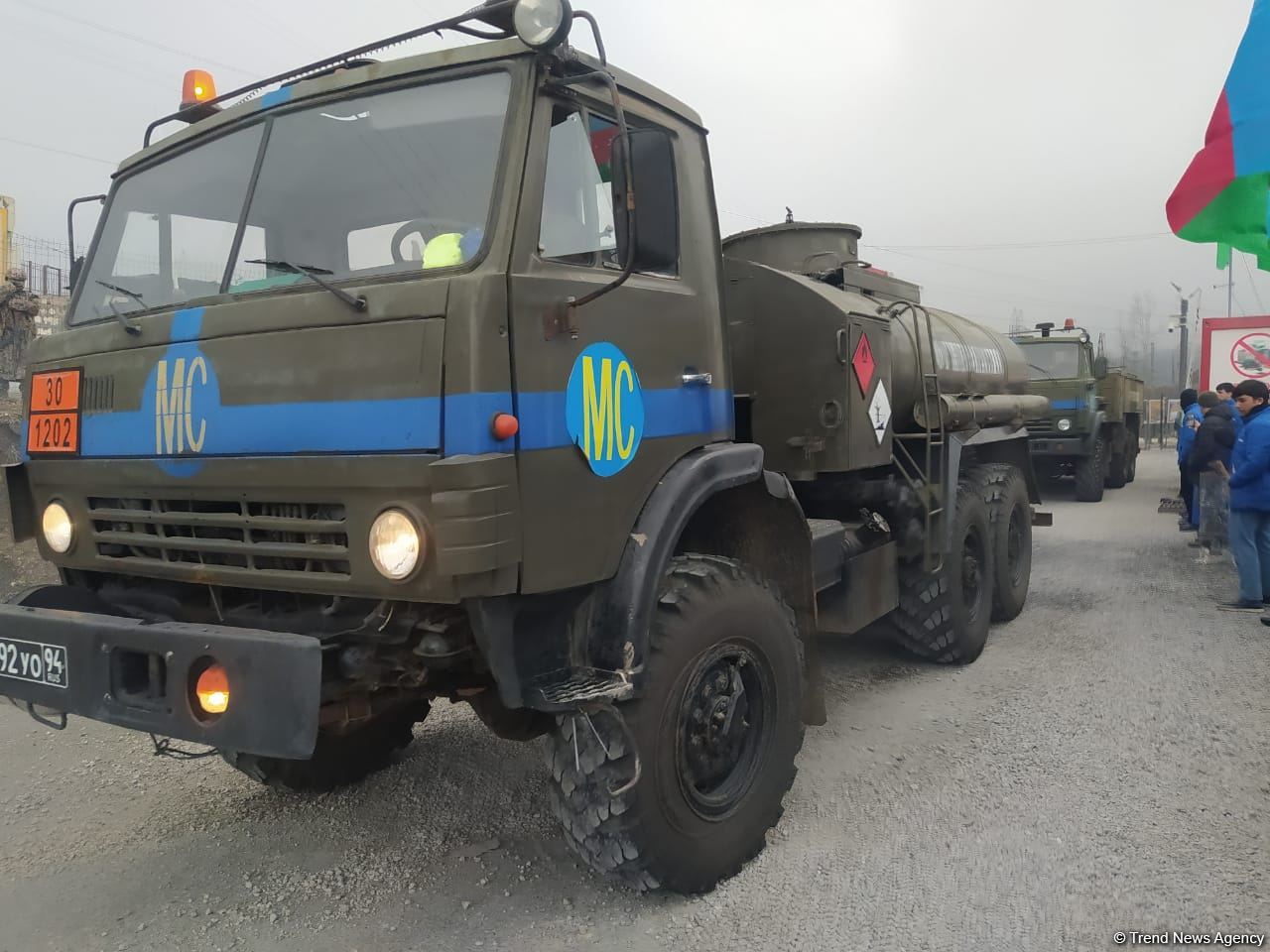 Russian peacekeepers' convoy moves freely along Azerbaijan's Lachin-Khankendi road (PHOTO)