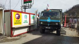 Russian peacekeepers' vehicles move freely along Azerbaijani Lachin-Khankendi road (PHOTO)