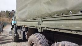 Russian peacekeepers' vehicles move freely along Azerbaijani Lachin-Khankendi road (PHOTO)