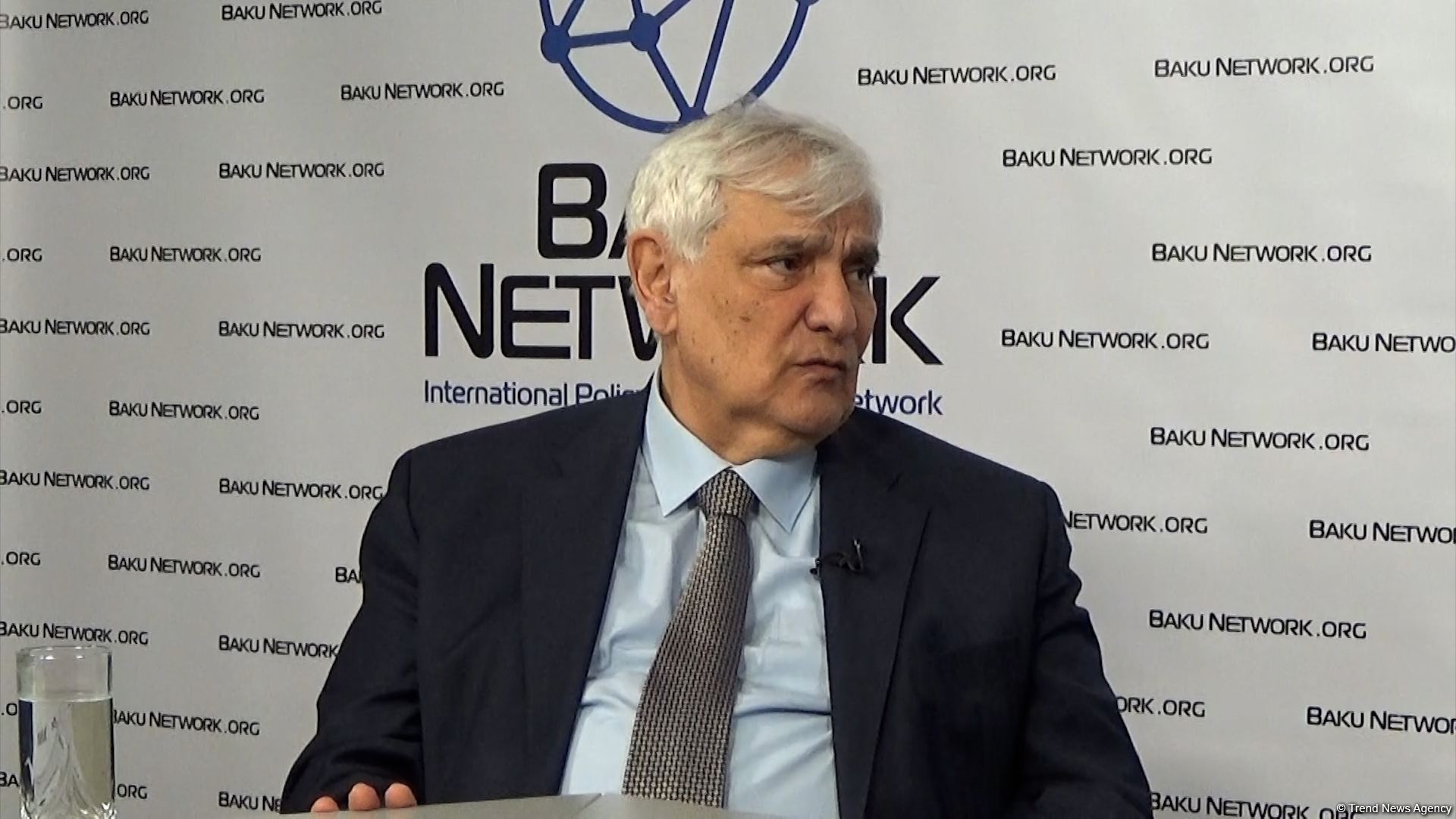 Azerbaijani university's rector invites his ex-Armenian students to talks on reintegration (PHOTO/VIDEO)