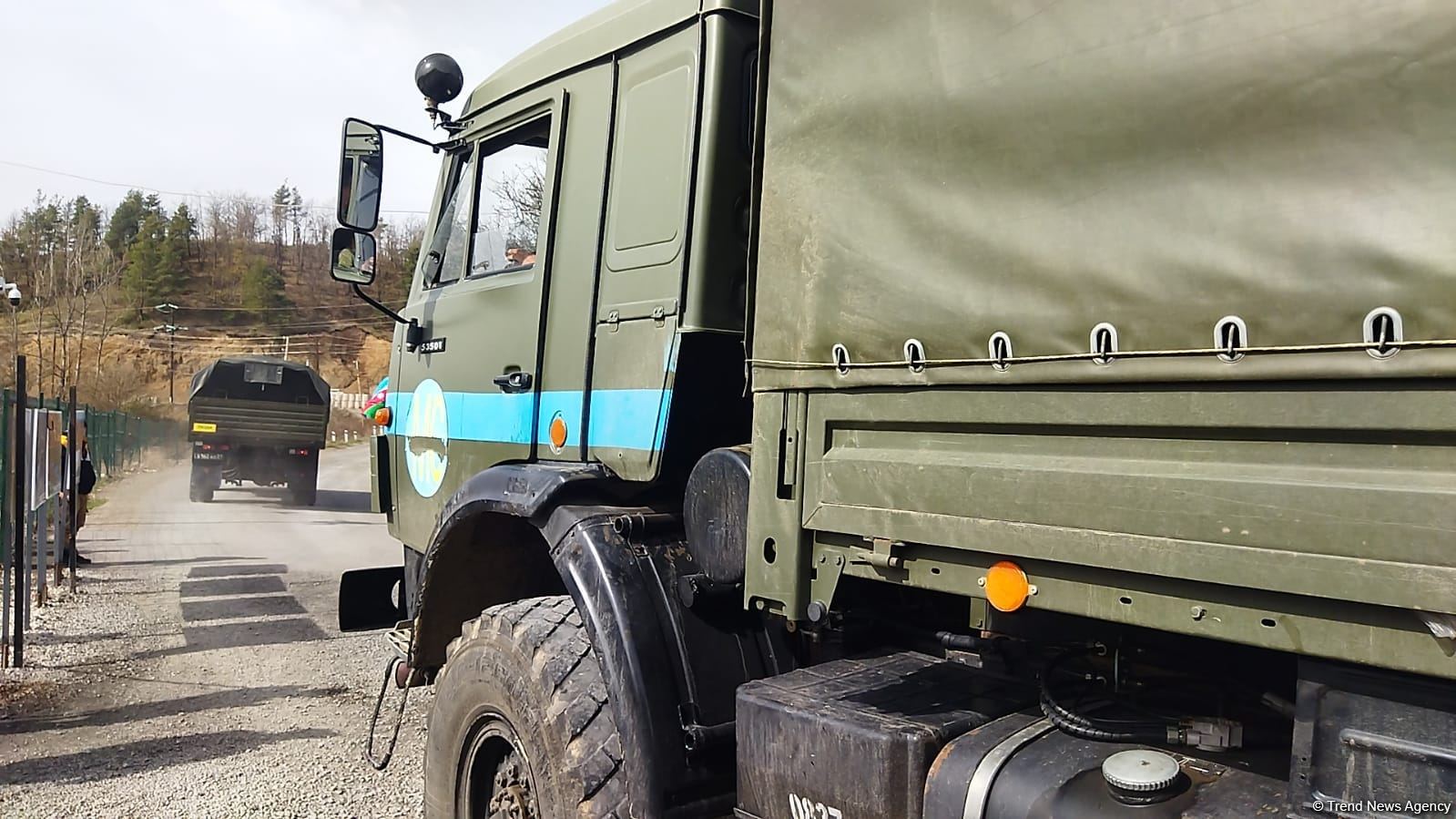 Russian peacekeepers' vehicles move freely along Azerbaijani Lachin-Khankendi road (PHOTO)
