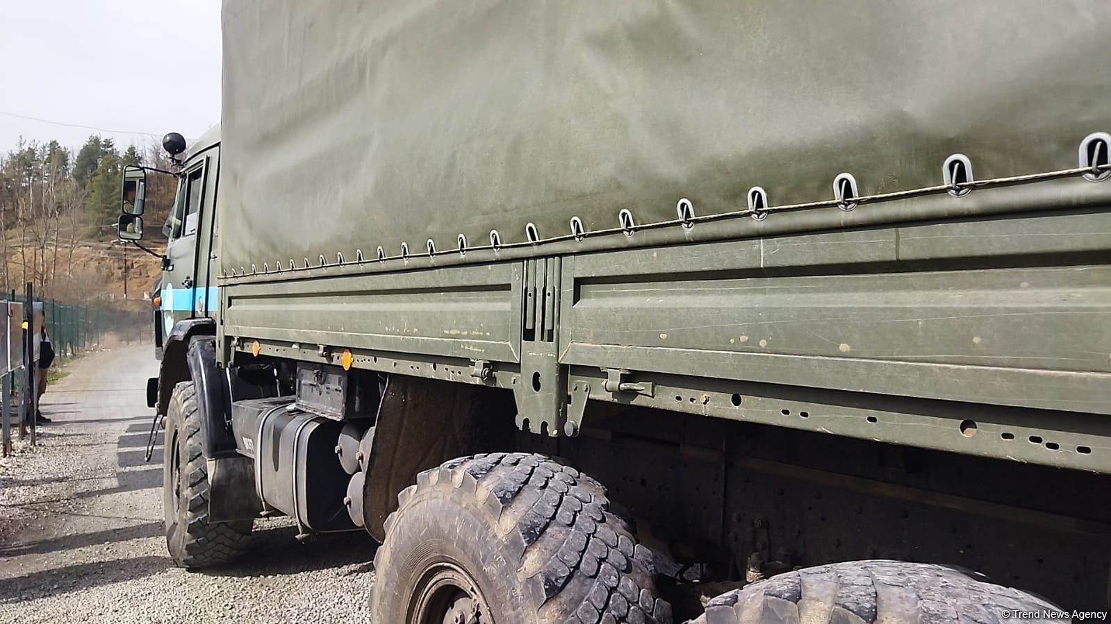 Russian peacekeepers' vehicles move freely along Azerbaijani Lachin-Khankendi road (PHOTO)