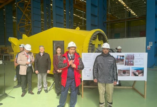 Manufacturing of stationary offshore crane starts in Azerbaijan for first time (PHOTO)