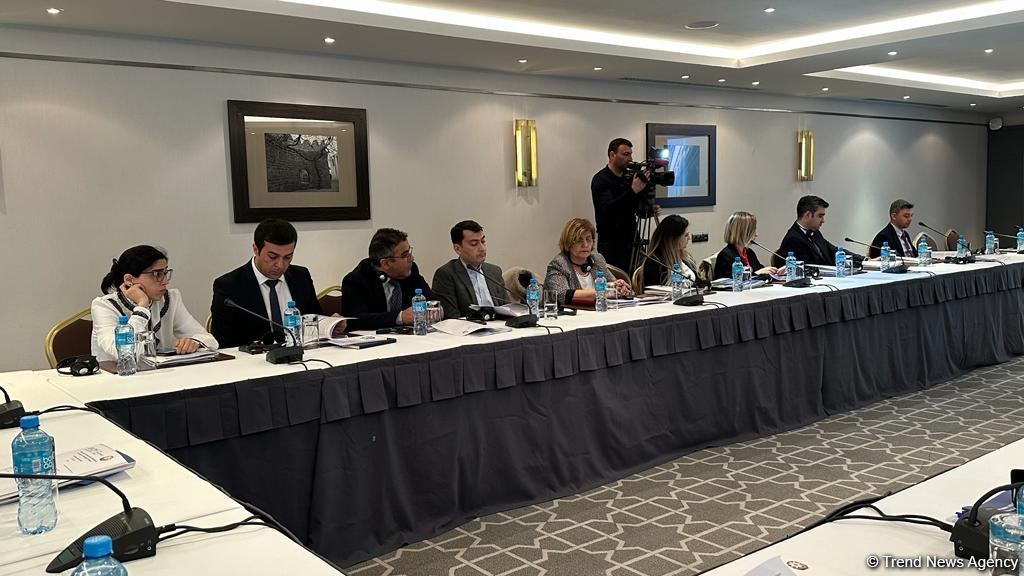 Azerbaijan creates road map for digital money transfers (PHOTO)
