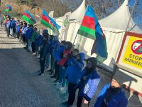 Peaceful protest of Azerbaijani eco-activists continues on Lachin-Khankendi road (PHOTO)