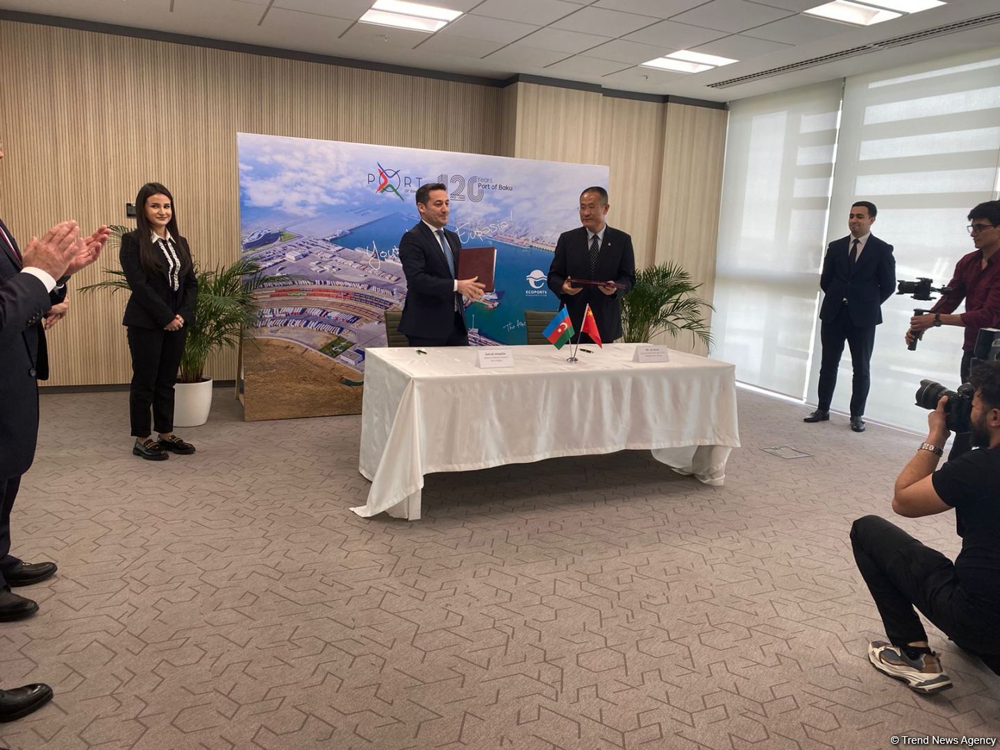 Port of Baku, Chinese port of Qingdao sign MoU (PHOTO)