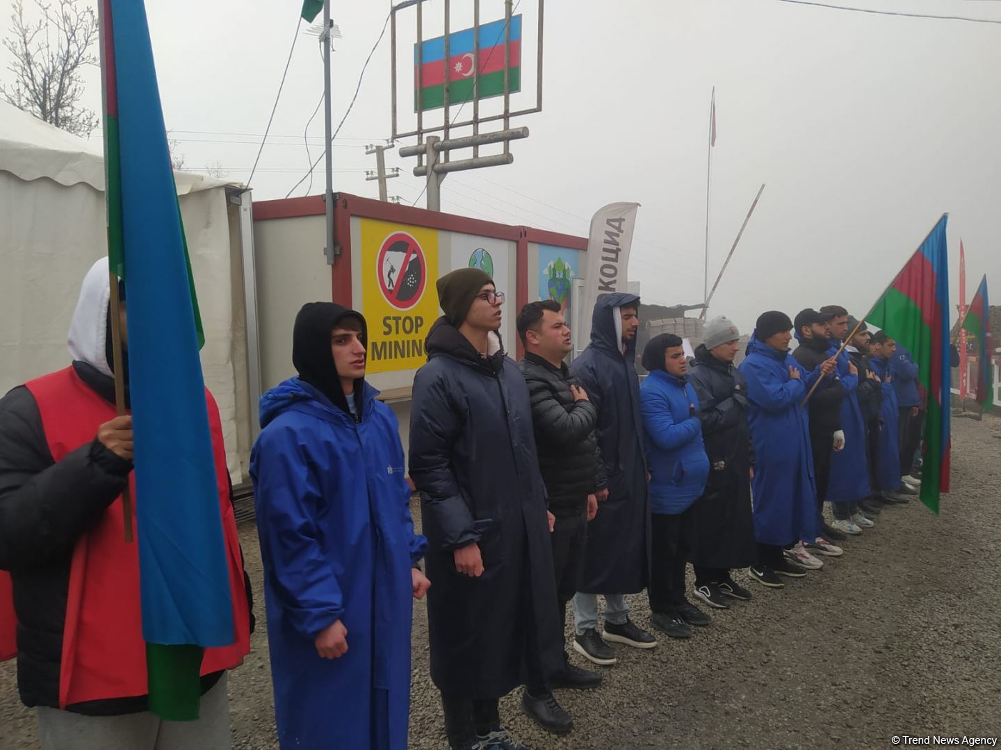 Peaceful protest of Azerbaijani eco-activists continues on Lachin-Khankendi road (PHOTO)